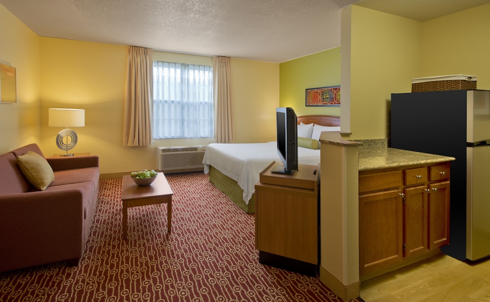 Suite, 2 Queen Beds, Accessible, Non Smoking (Tub w/ Grab Bars) - Photo 3