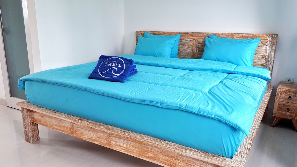 King Bed Room with Sea View - Photo 3