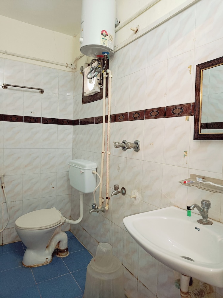Standard Room - Photo 3