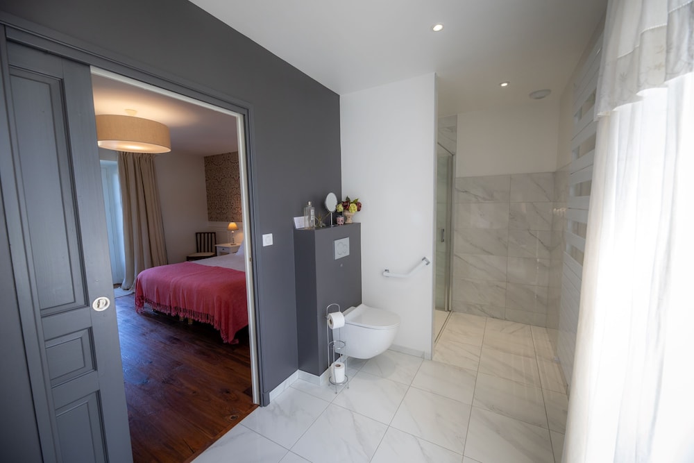 Double Room, 2 Twin Beds, Accessible, Non Smoking photo 3