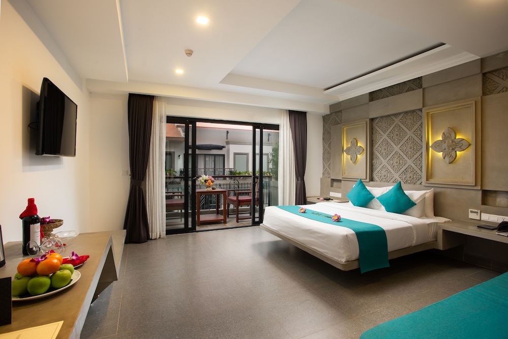Deluxe Double Room, 1 King Bed - Photo 12
