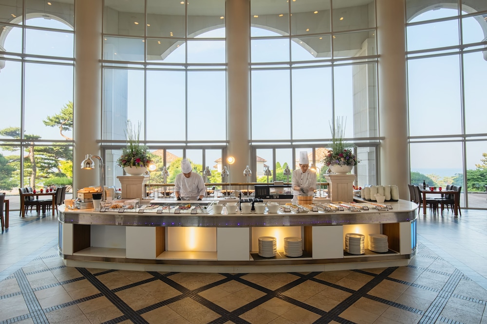 [Noblian PKG] Gold Suite(Kitchen/Ocean View/Bed) - Breakfast for 2 + Weekday late check-out 13:00 photo 2