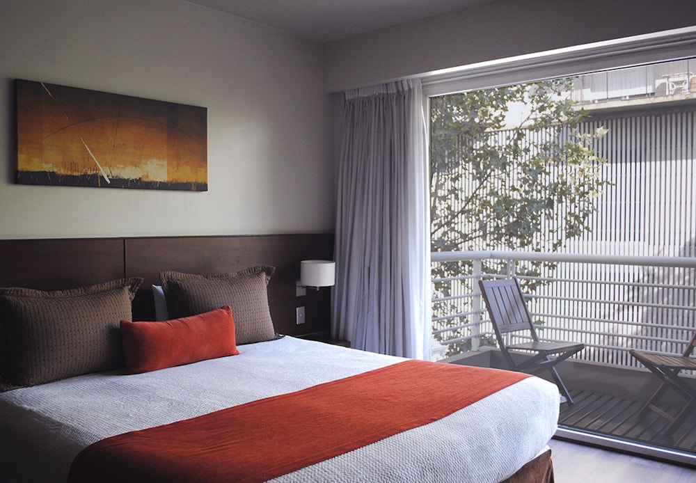 Junior Apartment, 1 King Bed, Kitchenette photo 3