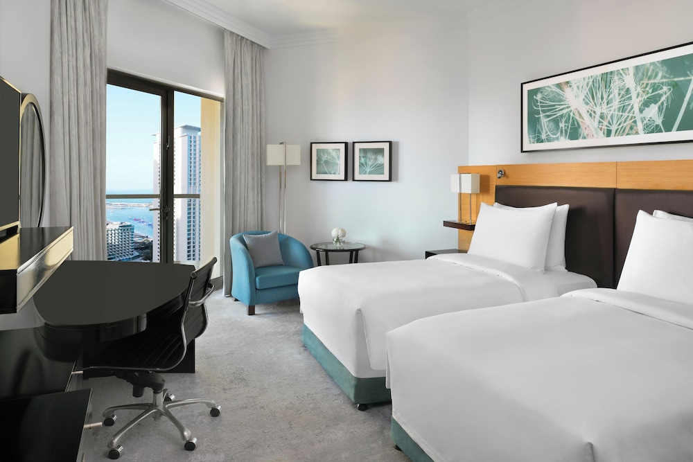 Deluxe Twin Room, Balcony, Partial Sea View