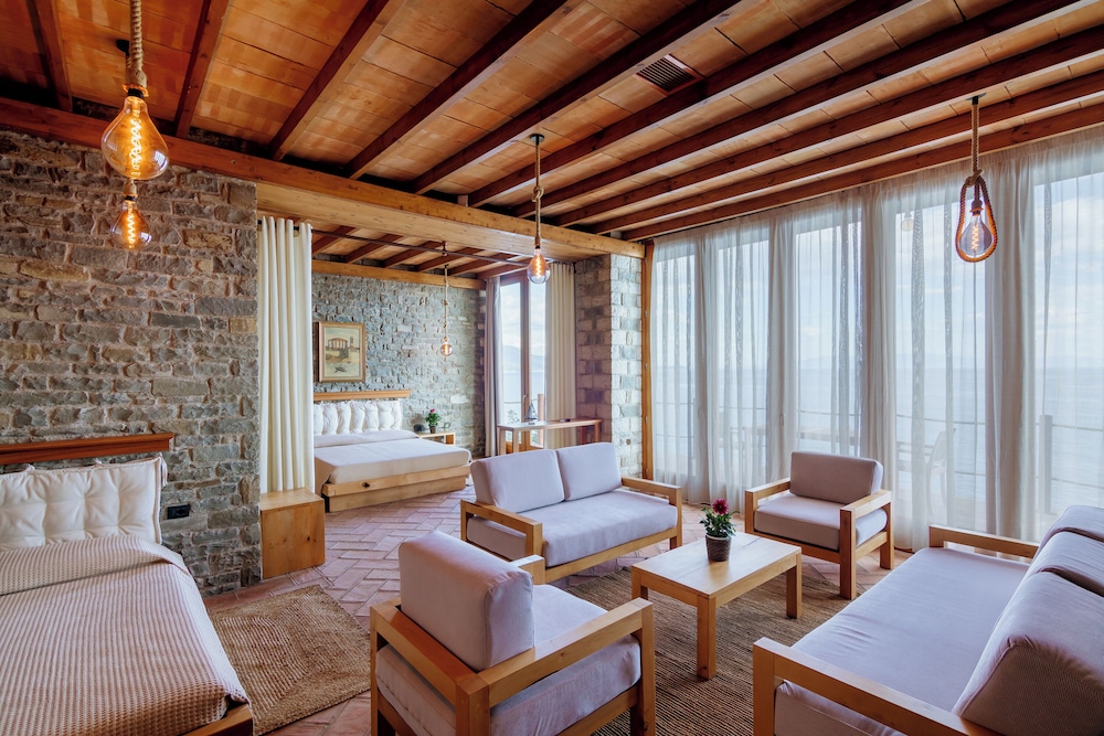 Deluxe Suite, Balcony, Sea View