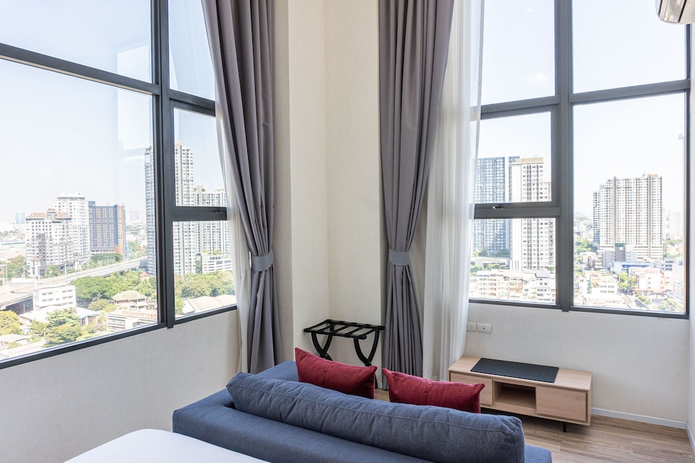 Suite, 2 Bedrooms photo 2