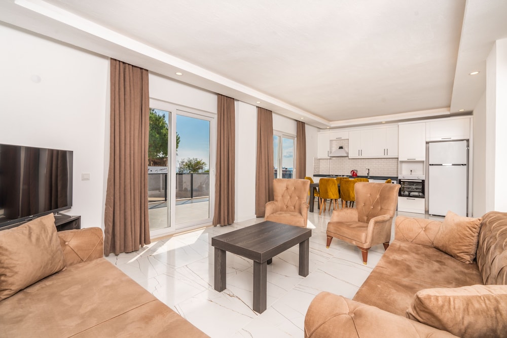 Luxury Apartment photo 1