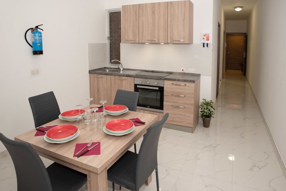 Comfort Apartment, 2 Bedrooms, Kitchen