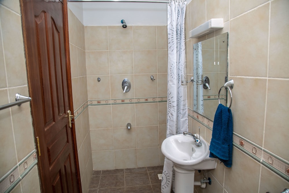 Standard House, 3 Bedrooms, Non Smoking, Garden View photo 3
