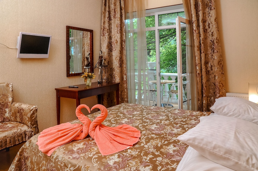 Deluxe Double Room, Balcony photo 2