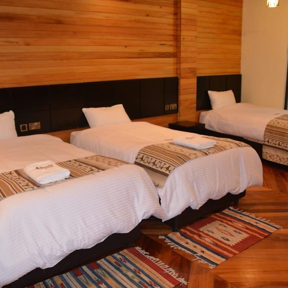 Comfort Triple Room, Accessible, Mountain View photo 3