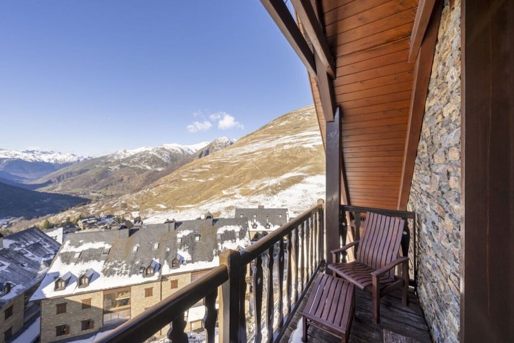 Occitania suite Duplex, Valley View, 3 Adultos