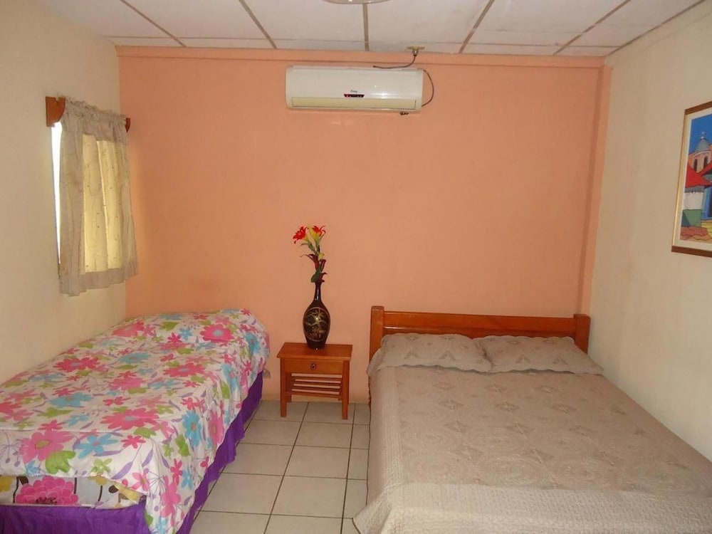 Triple Room, 3 Twin Beds