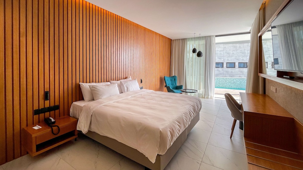 Premium Room, Balcony (Swim Up) - Photo 1