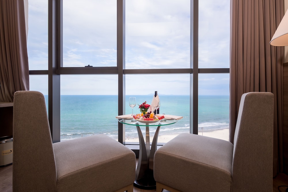 Superior Twin Room, Ocean View photo 2