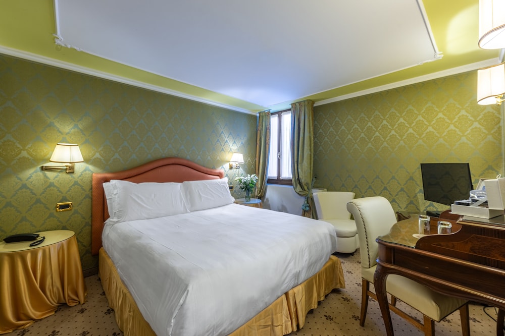 Classic Double or Twin Room photo 1