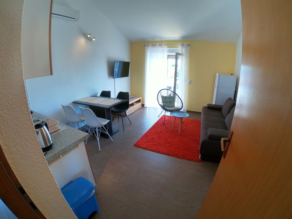 Panoramic Apartment, 1 Queen Bed with Sofa bed, City View photo 1