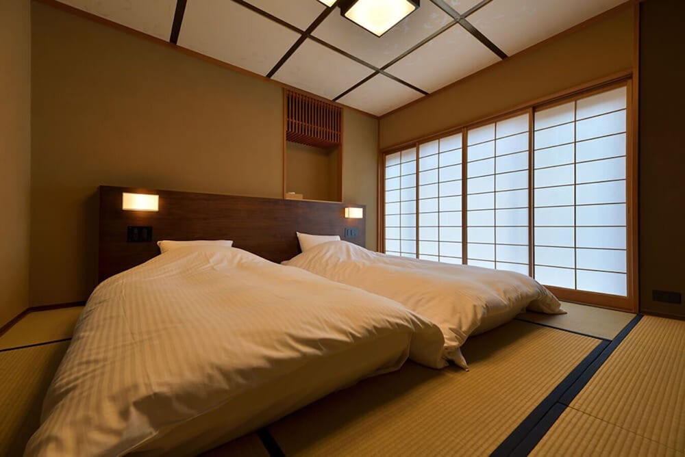 Premium Suite, Courtyard Area photo 2