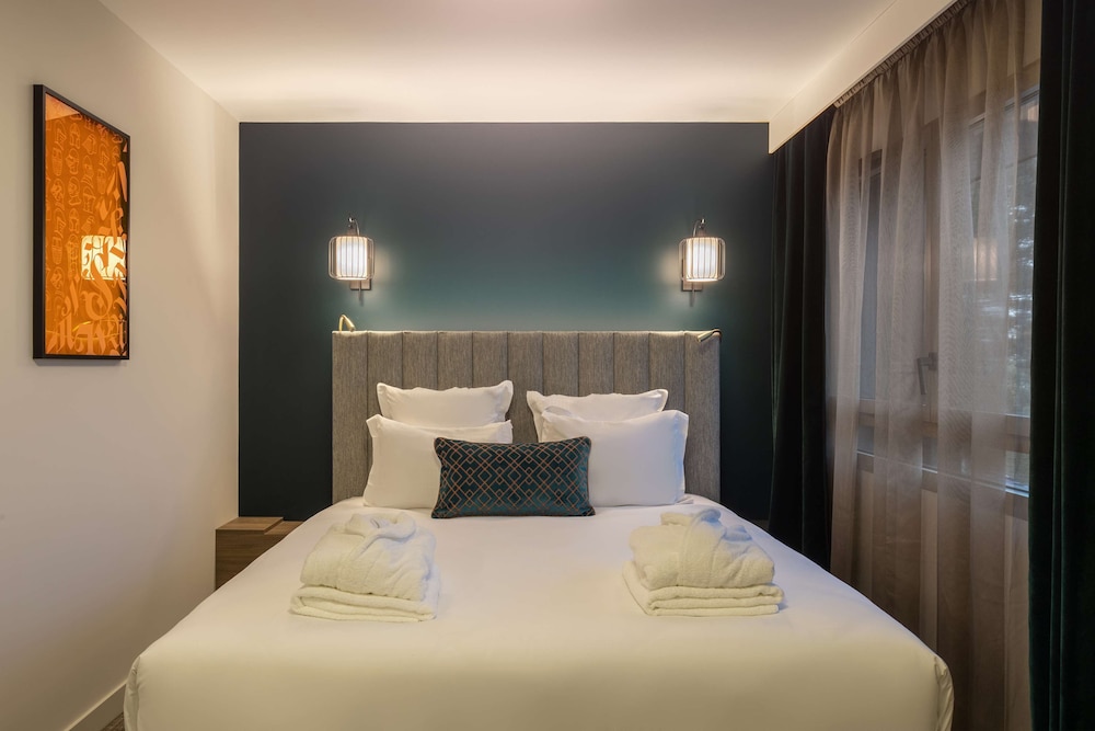Classic Room, 1 Queen Bed, Non Smoking - Photo 6