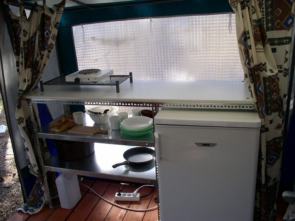 Tent, Shared Bathroom photo 2