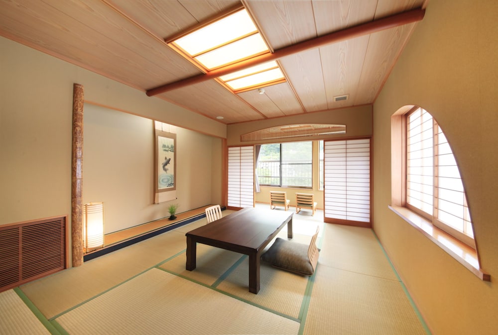 Japanese Style Superior Room