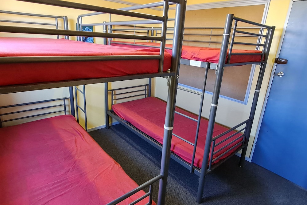 Economy Room photo 2