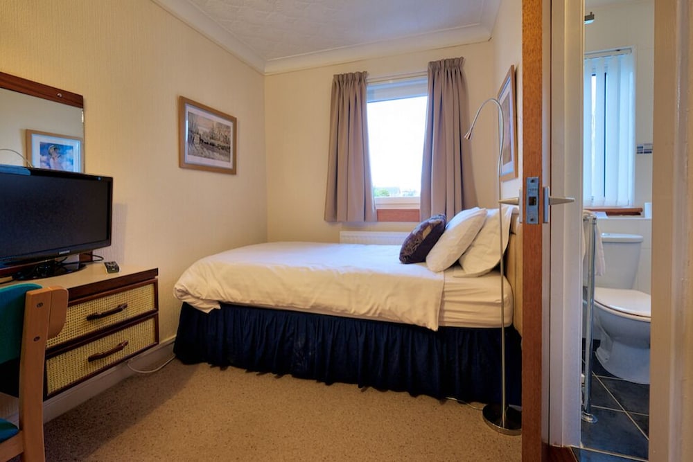 En Suite Single Room (Shower only)