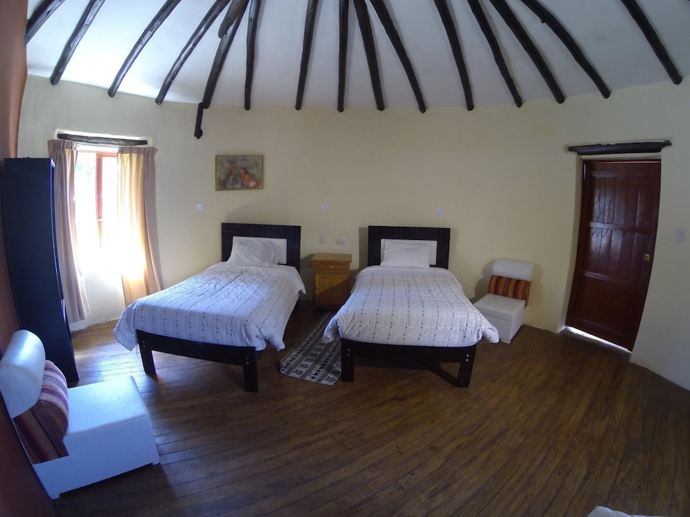 Standard Twin Room photo 2