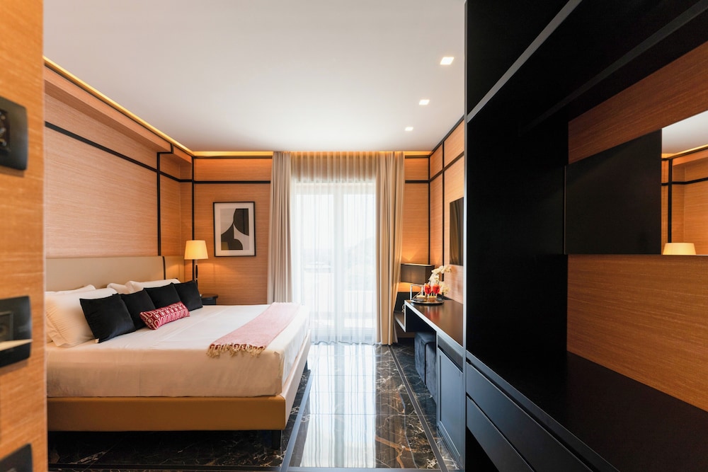 Executive Triple Room photo 3