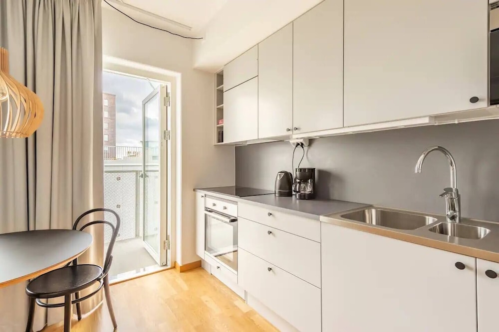 Standard Apartment, 1 Bedroom, City View photo 2