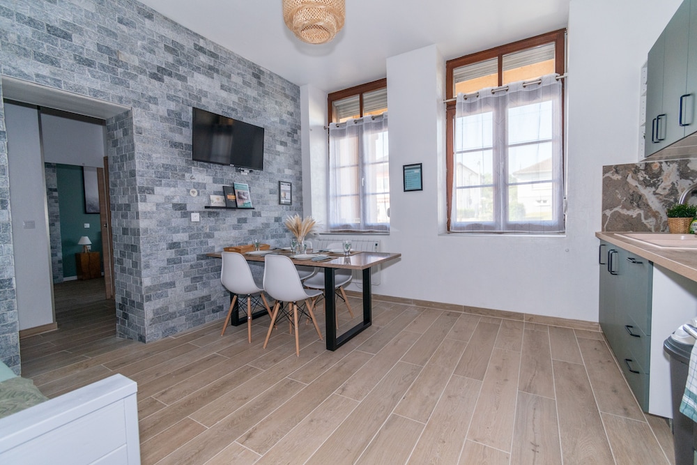 Cozy Scandinavian Apartment - Photo 6