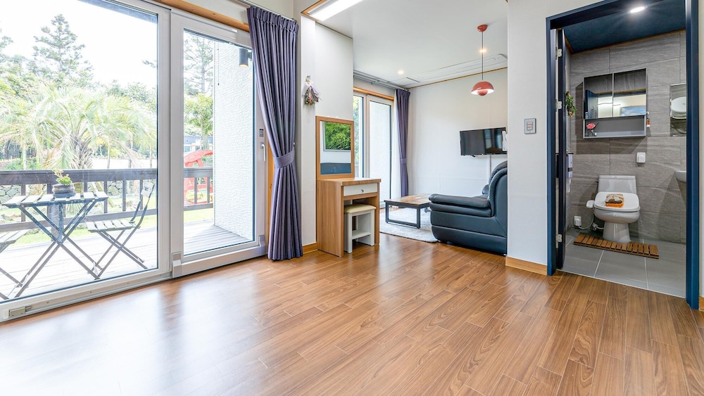 Basic Room, 1 Bedroom (andolorem pension) - Photo 7