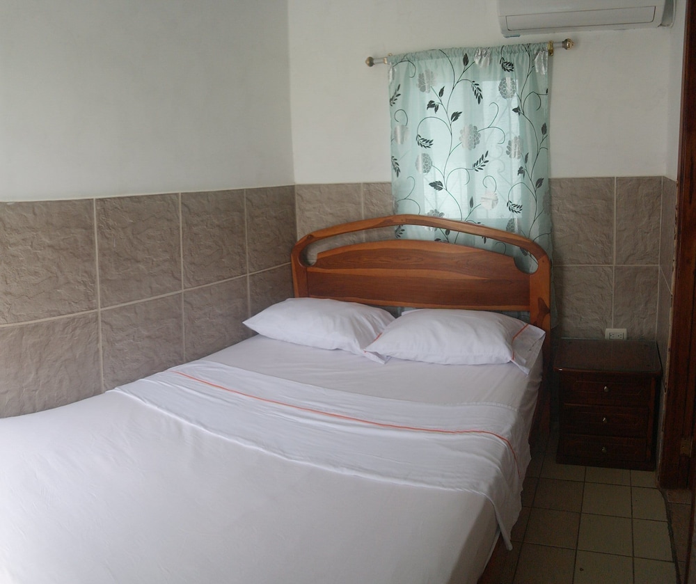 Junior Room, Private Bathroom, Poolside photo 2