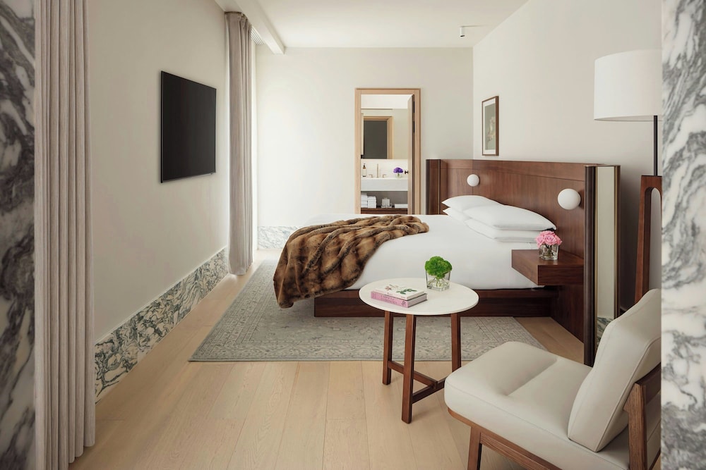 Room, 1 King Bed - Photo 1