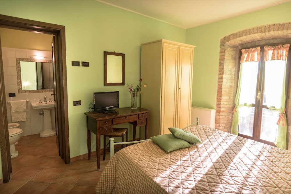 Classic Double Room, 1 Queen Bed, Terrace, Garden View (Orchidea)