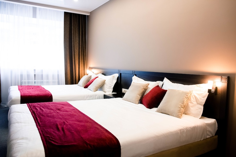 Room, 2 Double Beds photo 1