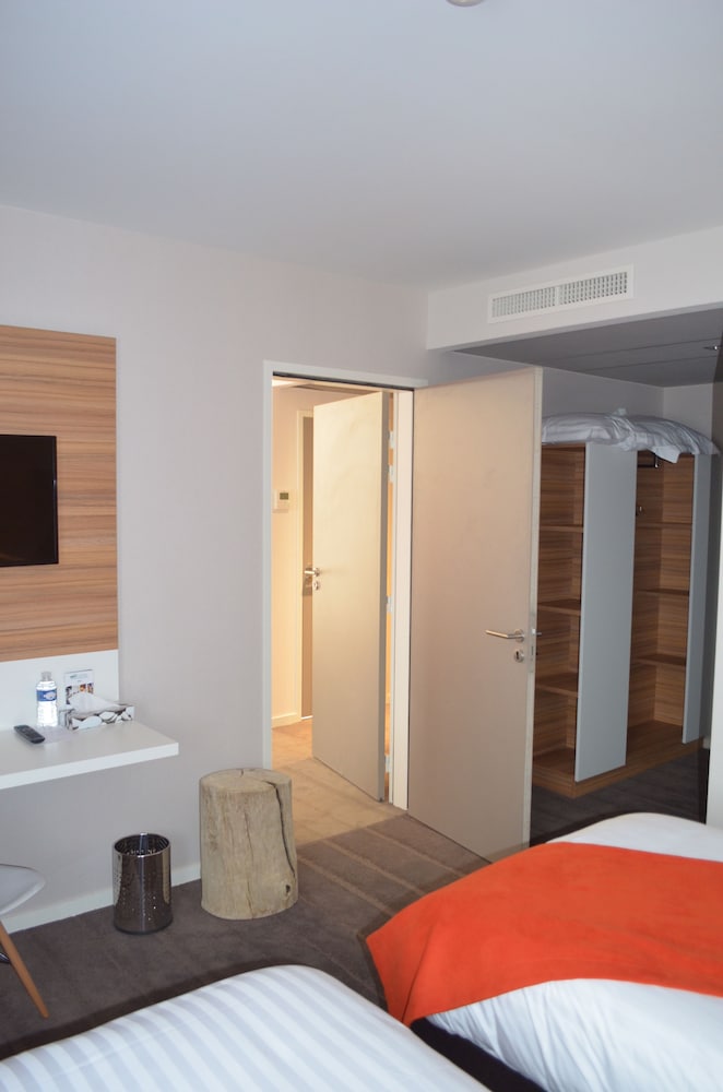 Family Room, 2 Bedrooms (Privilege) photo 2