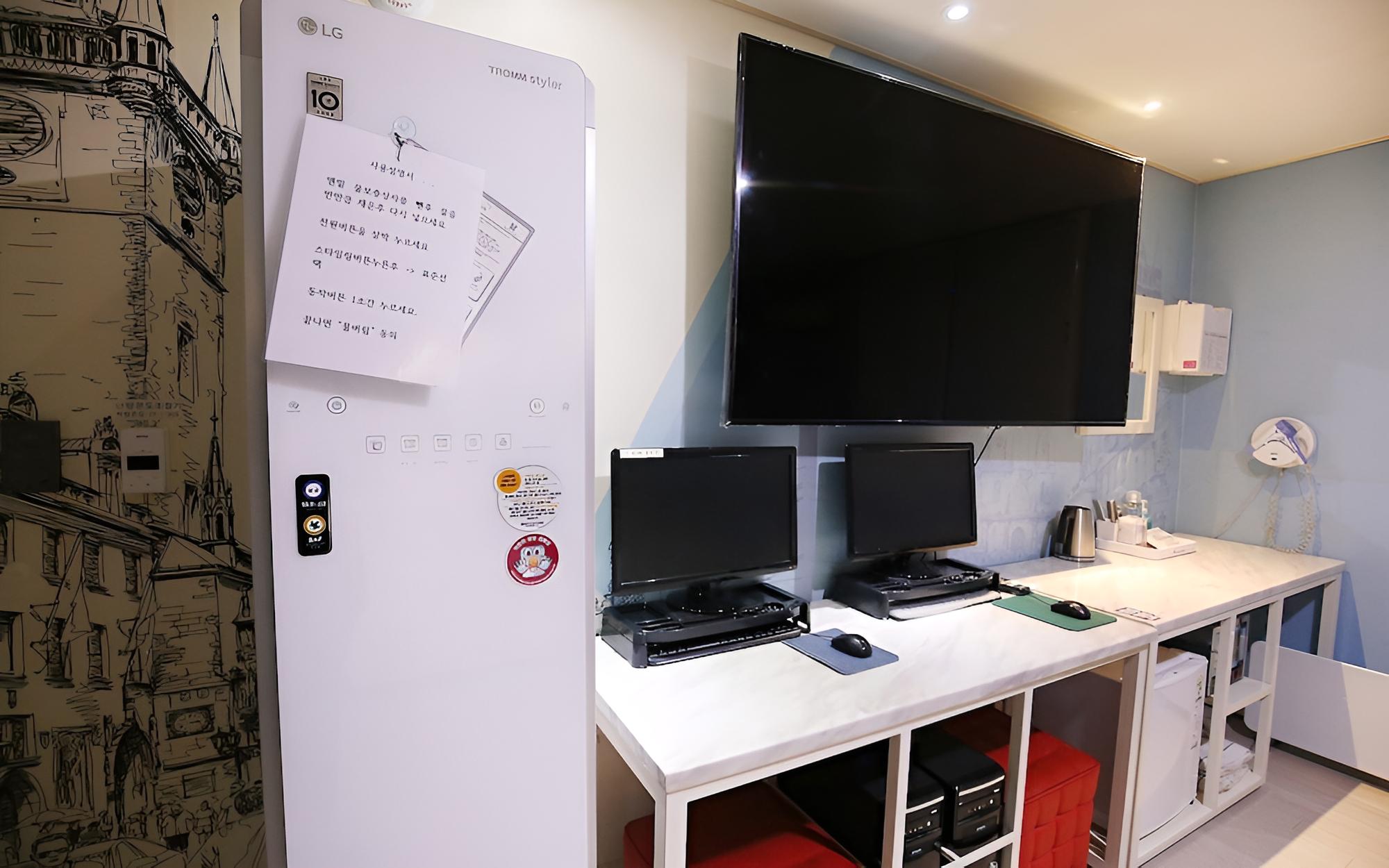 Room (Twin bed (75 inch TV + whirlpool + Ne) - Photo 4