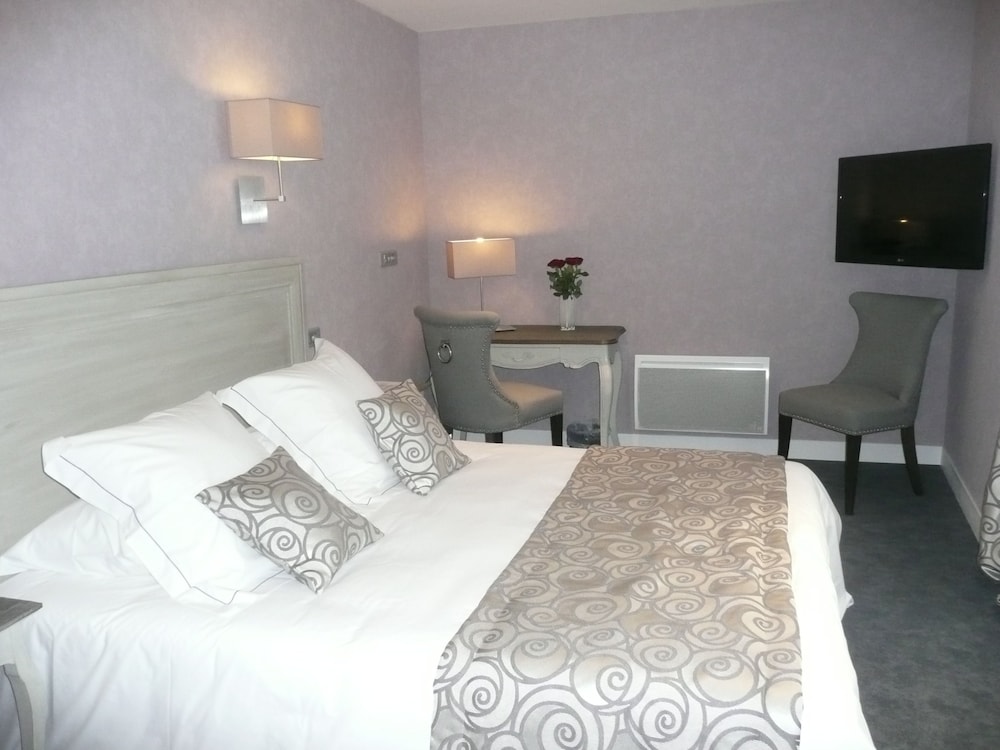 Superior Double or Twin Room - Photo 2