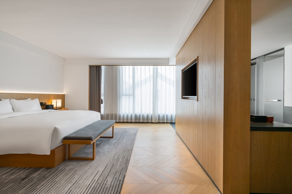 Muya Standard King Room photo 2