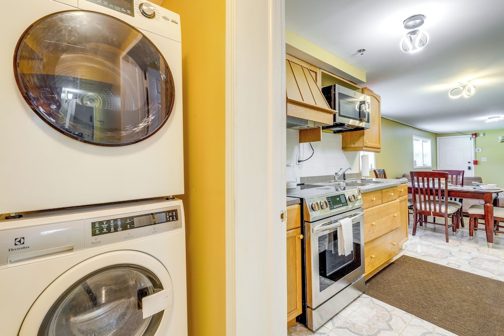 Apartment (2 Bedrooms)