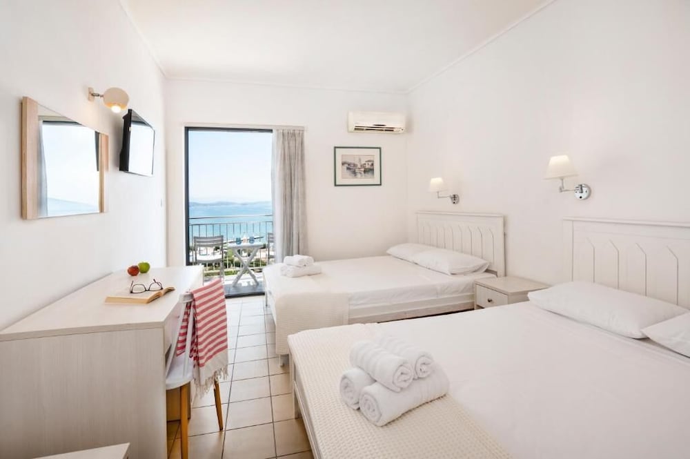 Family Room, Sea View photo 2