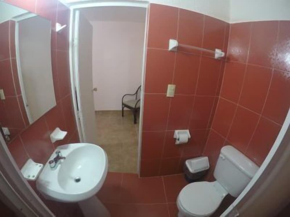 Habitacion Doble Estandar (2 Camas Matrimoniales) photo 2