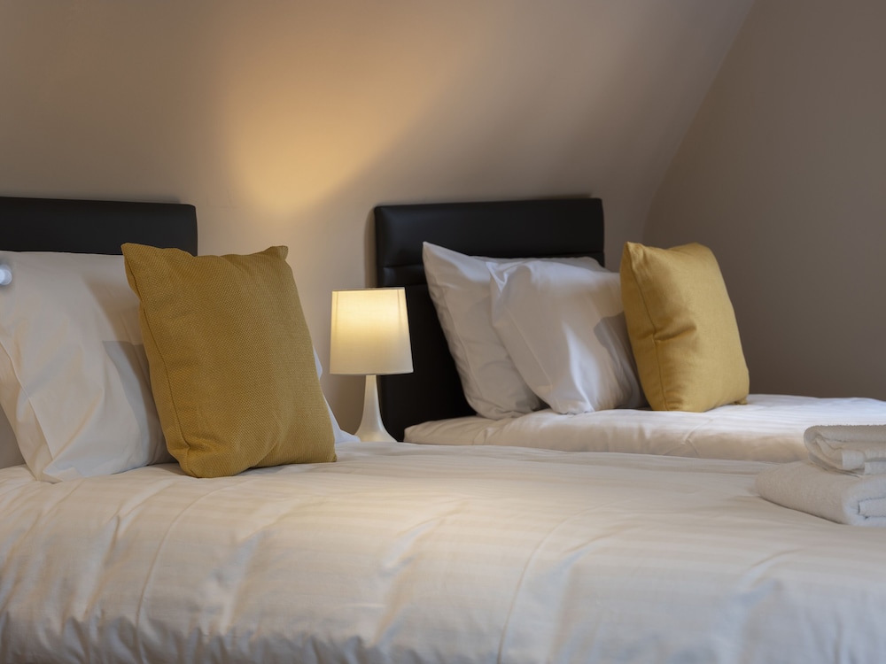 Twin Room (Campion) photo 1
