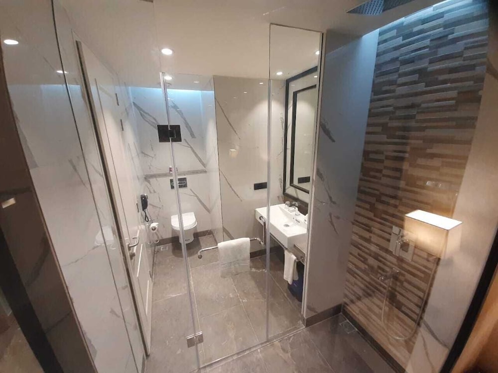Premier Room - Photo 4