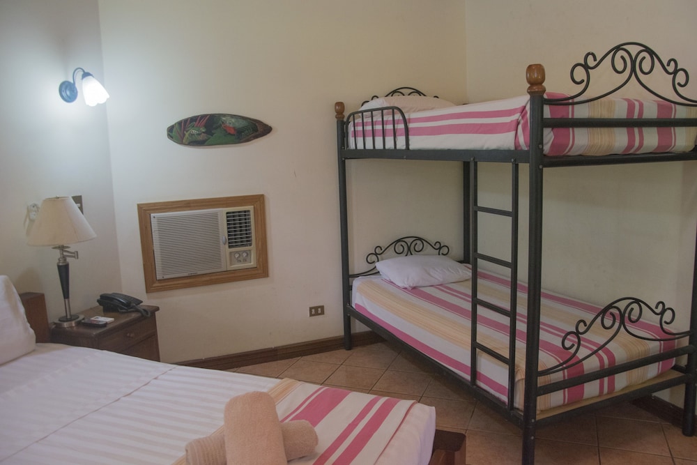 Family Villa, Multiple Beds, Accessible, Garden View photo 2
