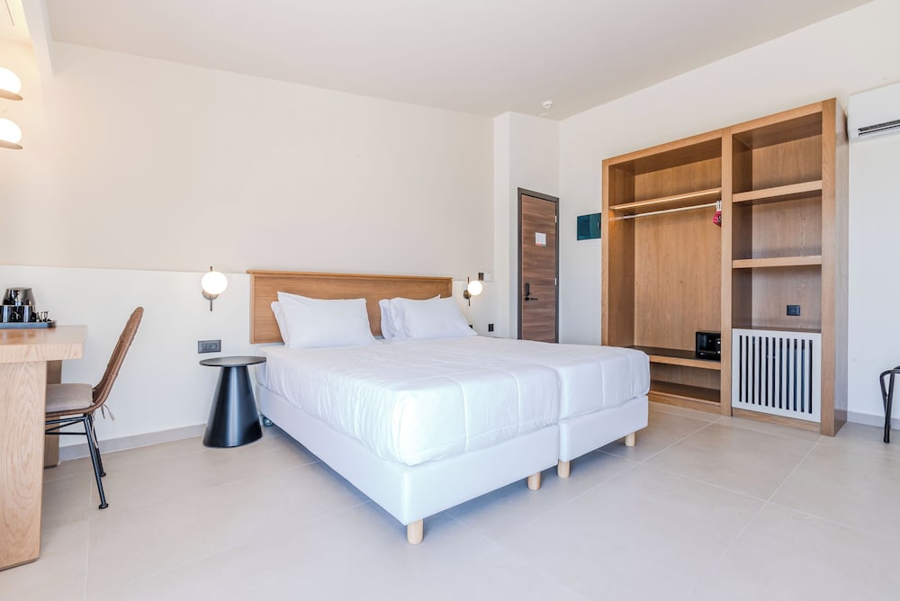 Premium Two Bedroom Suite with sea view - Photo 16