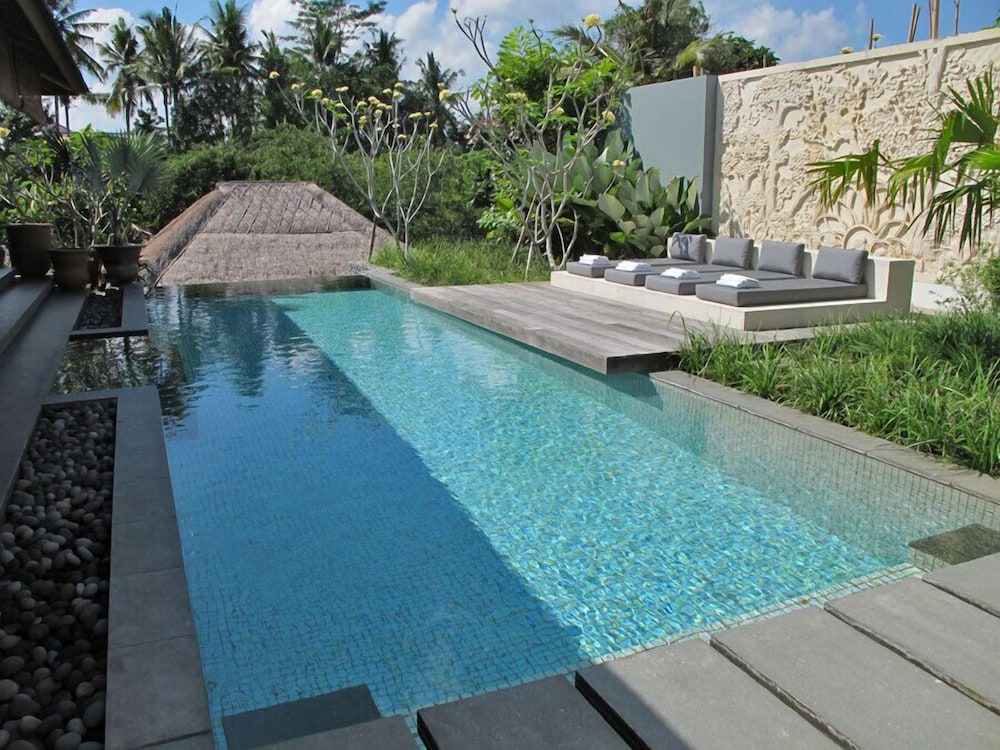 Two Bedroom Joglo Residence with Pool thumbnail 6