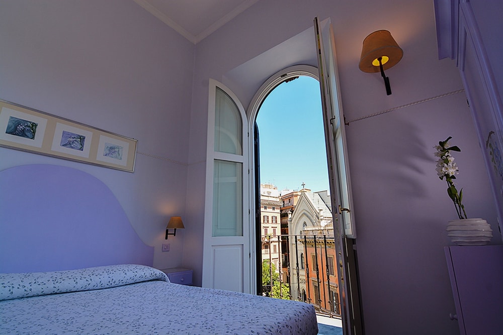 Panoramic Double or Twin Room, Balcony, City View photo 2