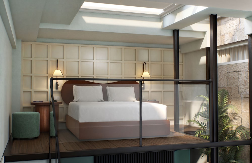 Suite, 1 King Bed